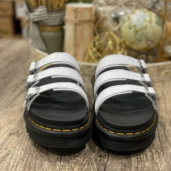 Dr Martens Blaire Platform Slide Sandal In White Hydro Leather - Picture 5 of 13